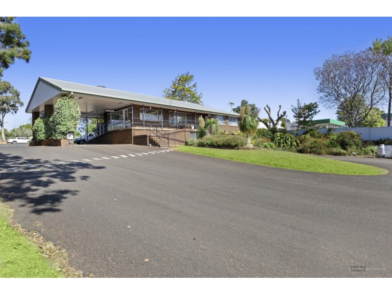 821 Ruthven Street, Kearneys Spring QLD 4350