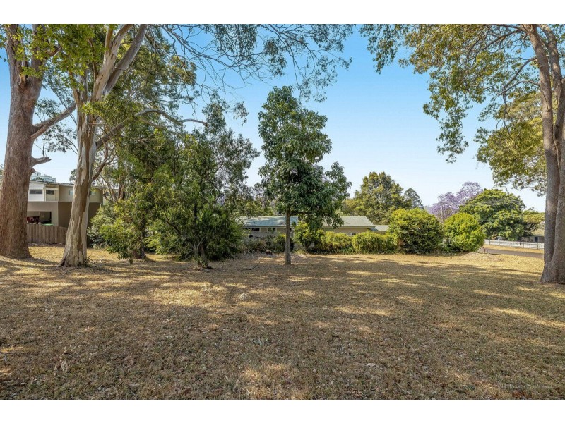 7 Sonnenberg Street, East Toowoomba QLD 4350