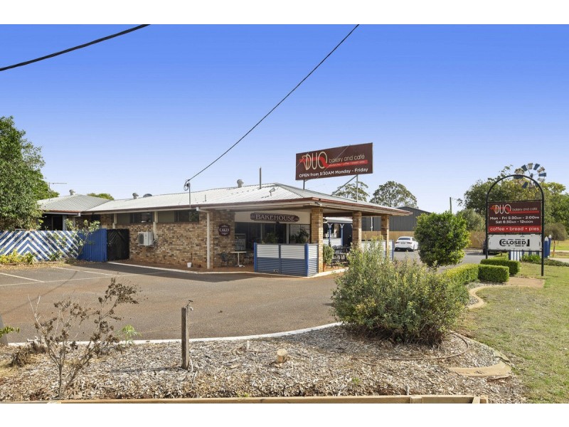 10609 New England Highway, Highfields QLD 4352
