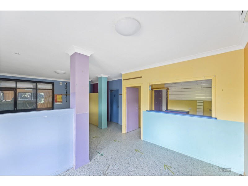 10609 New England Highway, Highfields QLD 4352