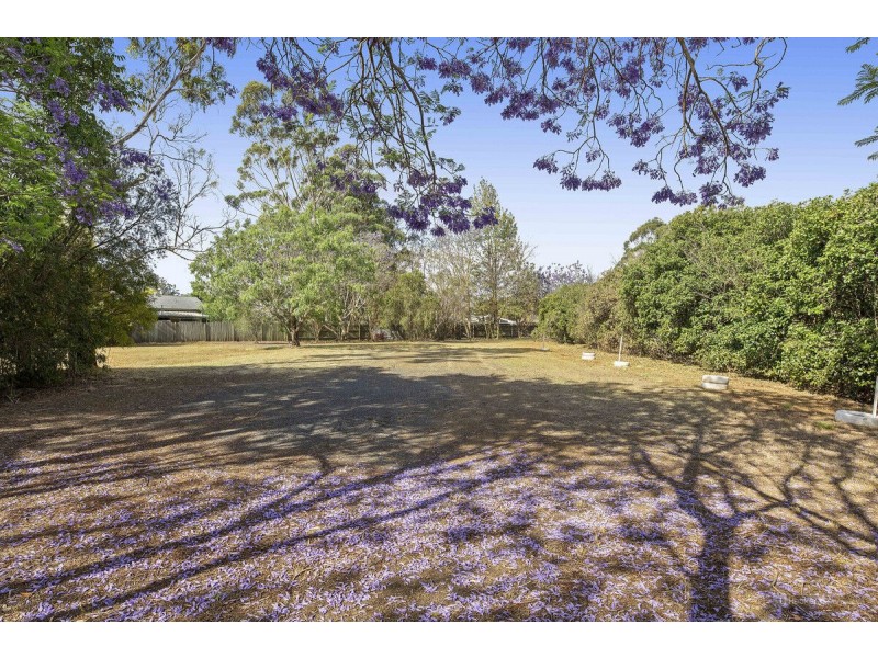 10609 New England Highway, Highfields QLD 4352