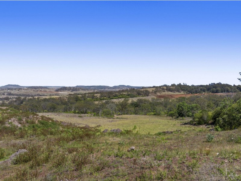 Lot 908/69-71 New England Highway, Mount Kynoch QLD 4350