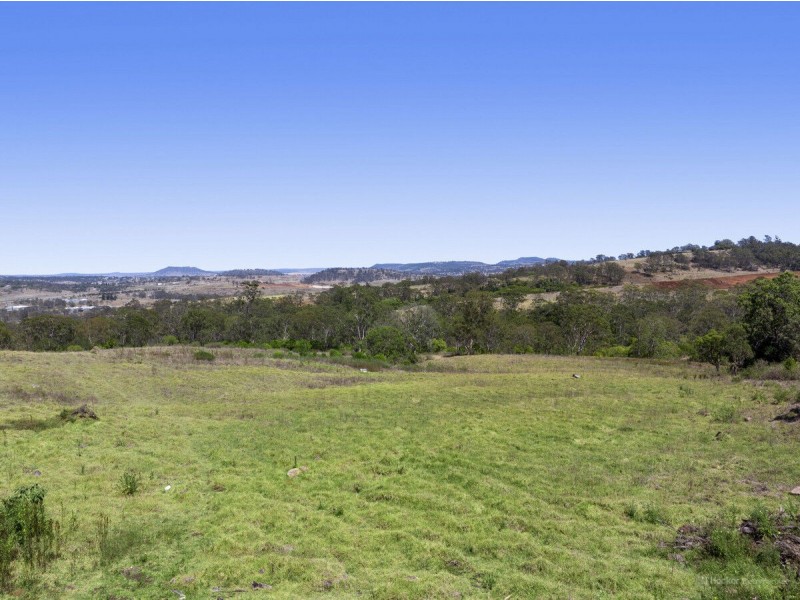 Lot 908/69-71 New England Highway, Mount Kynoch QLD 4350