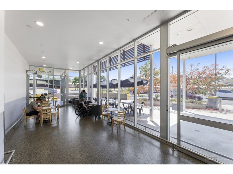 114-128 Greenwattle Street, Glenvale QLD 4350