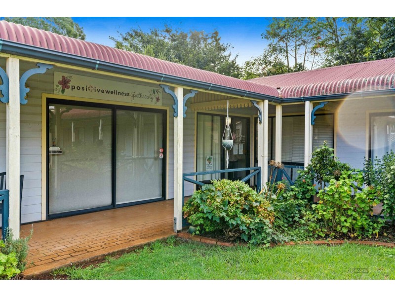 10476 New England Highway, Highfields QLD 4352