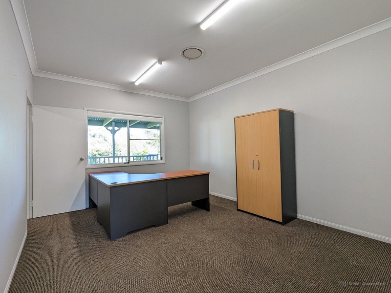 17 Freighter Avenue, Wilsonton QLD 4350