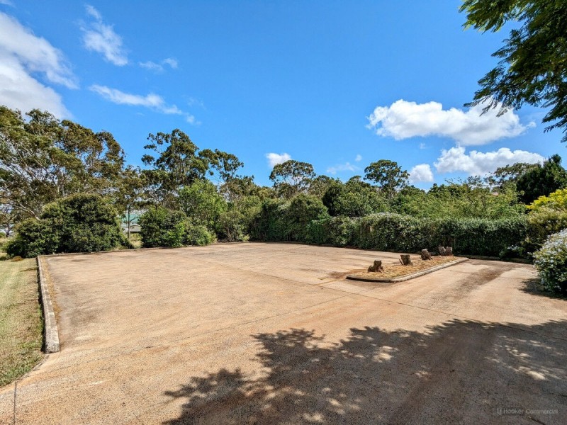 17 Freighter Avenue, Wilsonton QLD 4350