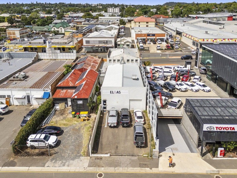 595 Ruthven Street, Toowoomba City QLD 4350