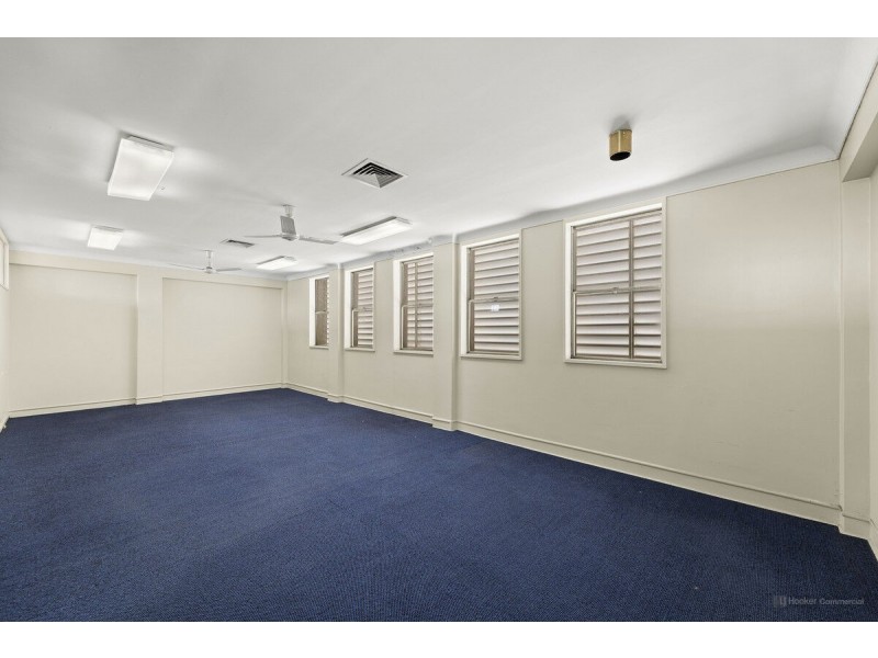 595 Ruthven Street, Toowoomba City QLD 4350