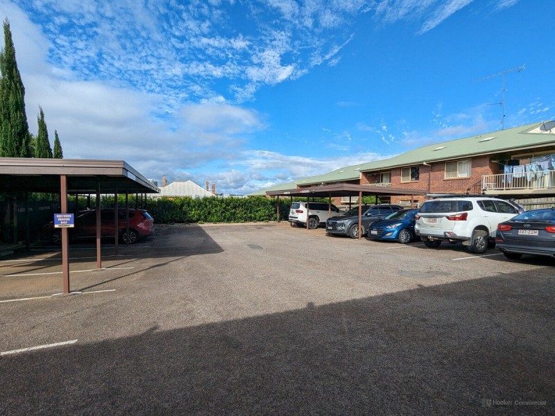 4/256 Margaret Street, Toowoomba City QLD 4350