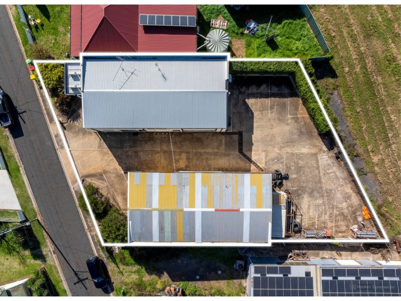 6 & 6a Aspect Street, North Toowoomba QLD 4350