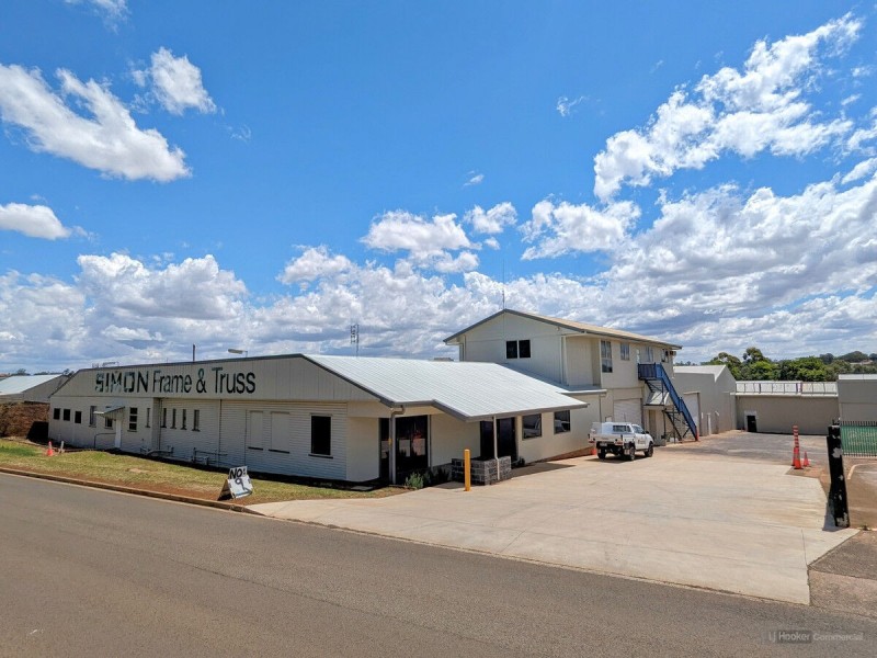 5/9 Wilkinson Street, Harlaxton QLD 4350