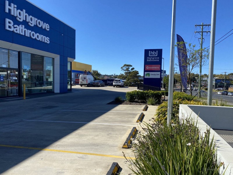 2/233-235 James Street, Toowoomba QLD 4350