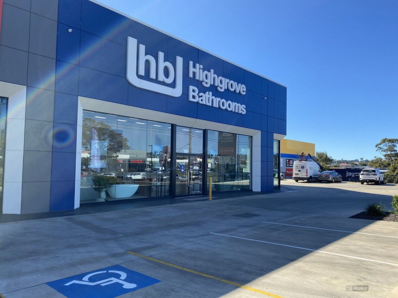 2/233-235 James Street, Toowoomba QLD 4350