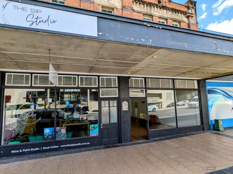 13 Russell Street, Toowoomba City QLD 4350