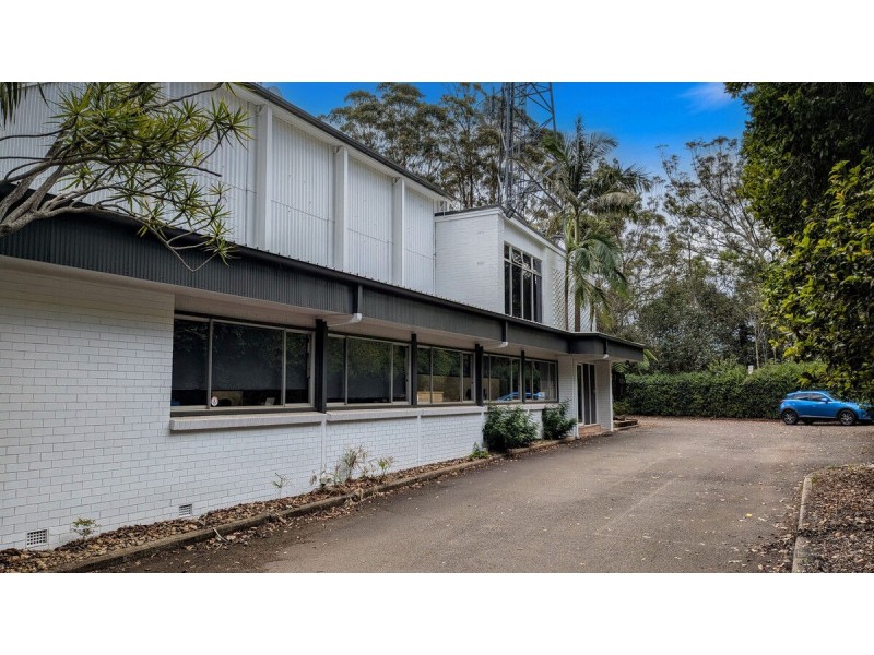 1a Video Avenue, Mount Lofty QLD 4350