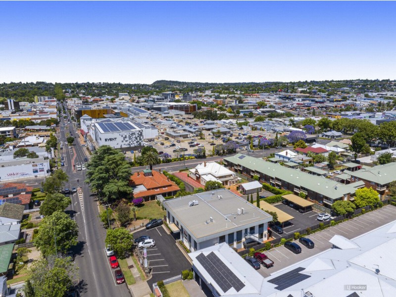 8/256 Margaret Street, Toowoomba City QLD 4350