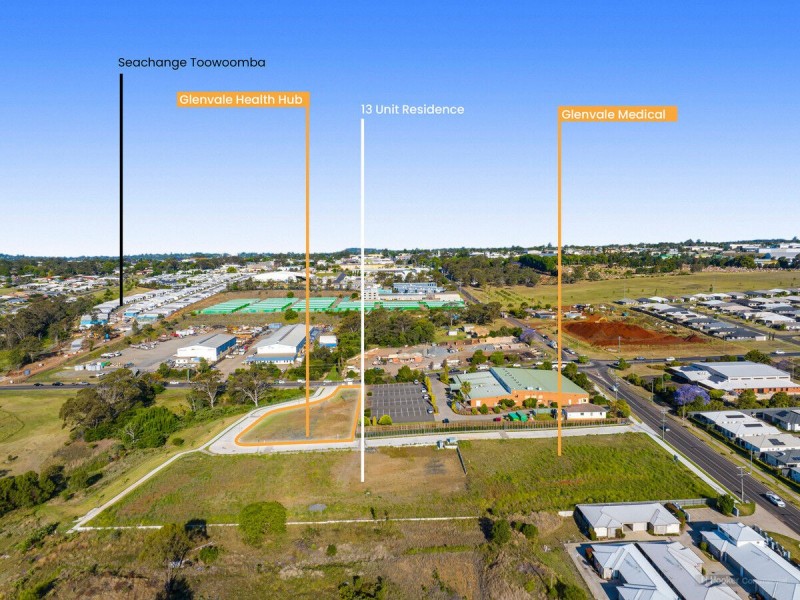 Health Hub/699-713 Greenwattle Street, Glenvale QLD 4350