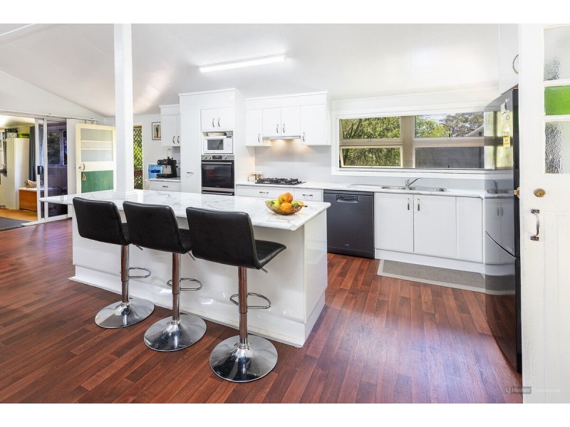 7 Laycock Road, Miles QLD 4415