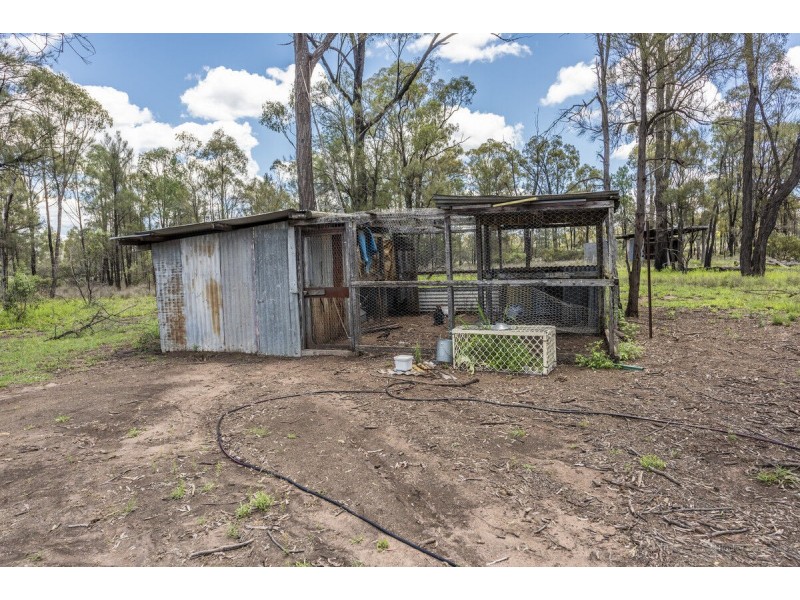 7 Laycock Road, Miles QLD 4415