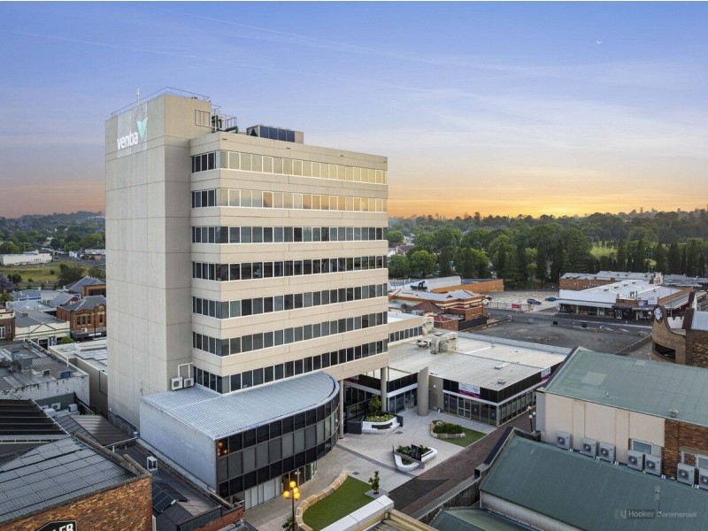 Level 3 / Suite 1/10 Russell Street, Toowoomba City QLD 4350