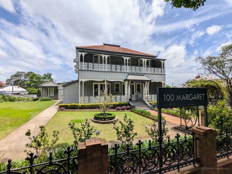 Level One/100 Margaret Street, East Toowoomba QLD 4350