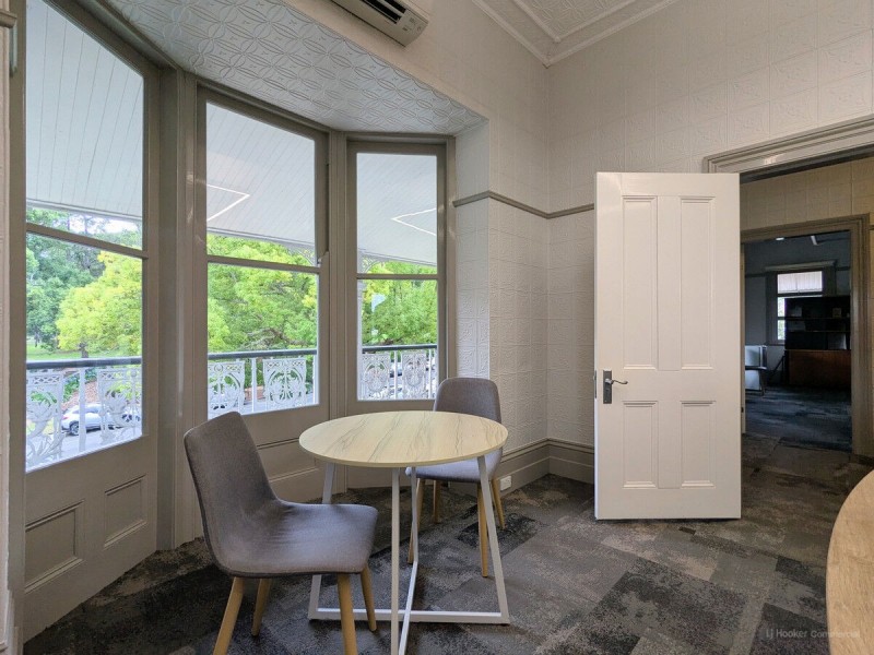 Level One/100 Margaret Street, East Toowoomba QLD 4350