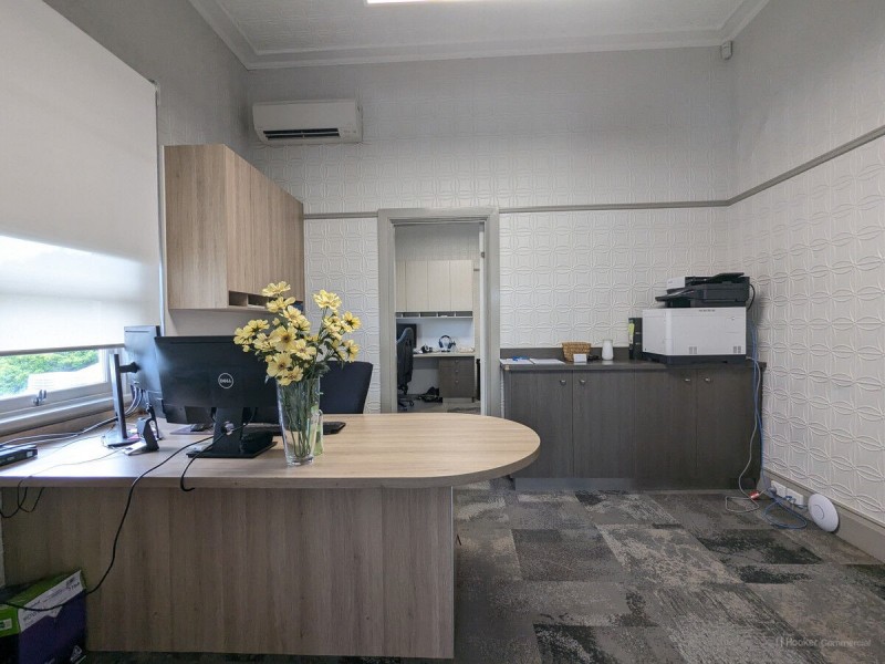 Level One/100 Margaret Street, East Toowoomba QLD 4350