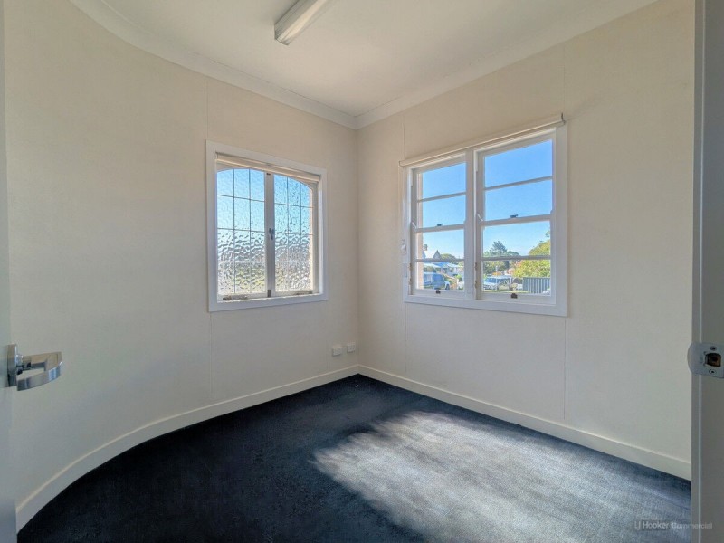 2b Phillip Street, East Toowoomba QLD 4350