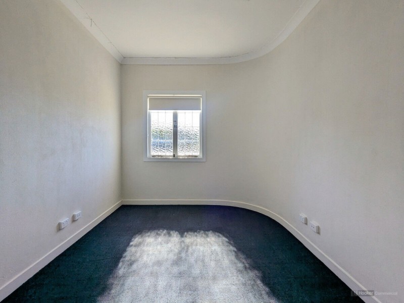 2b Phillip Street, East Toowoomba QLD 4350