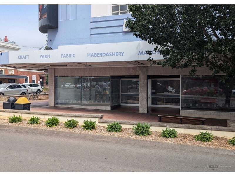 1/235 Margaret Street, Toowoomba City QLD 4350