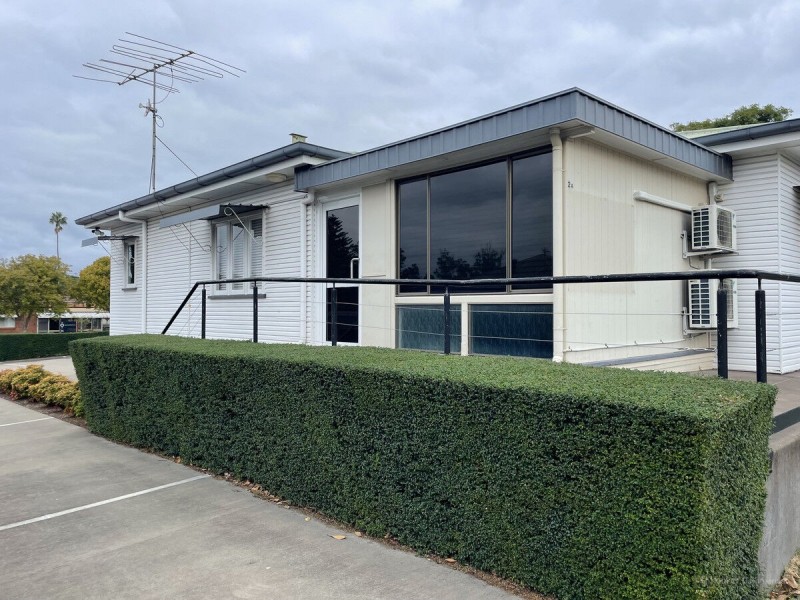 2a Phillip Street, East Toowoomba QLD 4350