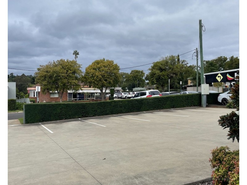 2a Phillip Street, East Toowoomba QLD 4350