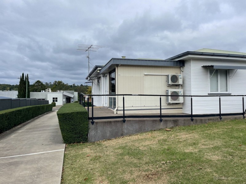 2a Phillip Street, East Toowoomba QLD 4350