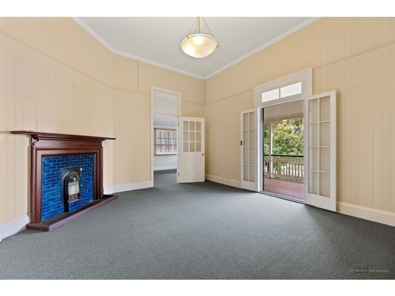 327A Margaret Street, Toowoomba City QLD 4350