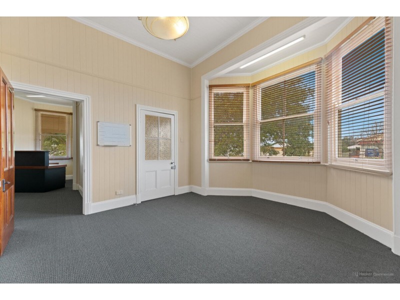 327A Margaret Street, Toowoomba City QLD 4350