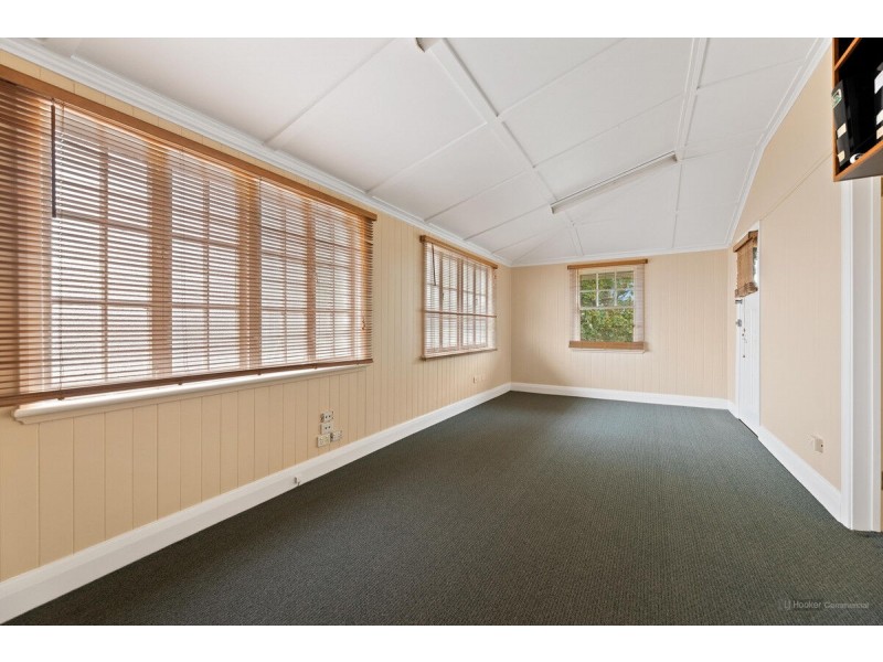 327A Margaret Street, Toowoomba City QLD 4350