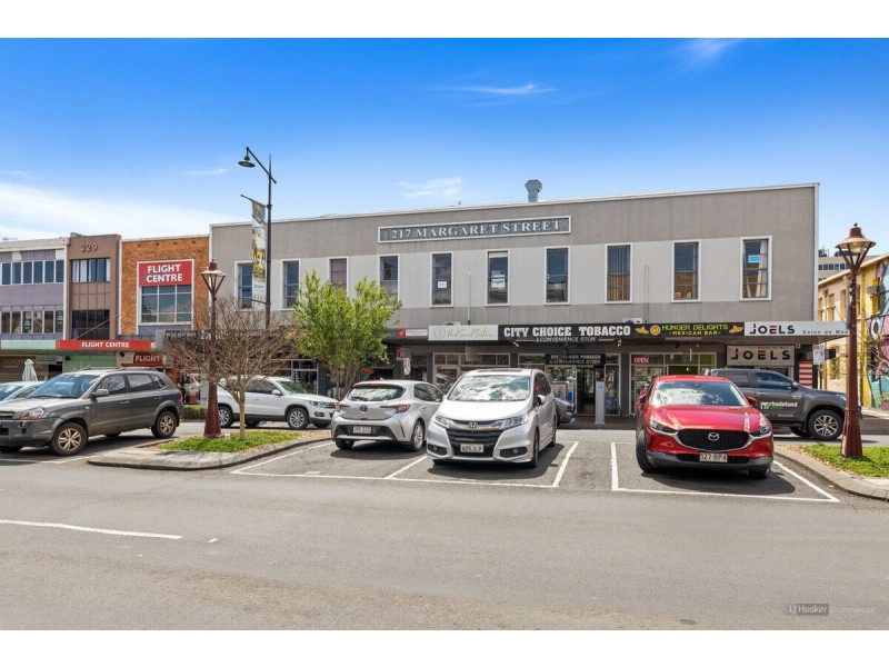 Shop 4/217 Margaret Street, Toowoomba City QLD 4350