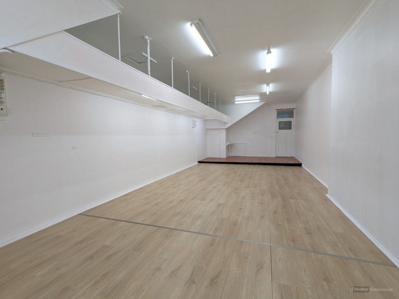 Shop 4/217 Margaret Street, Toowoomba City QLD 4350