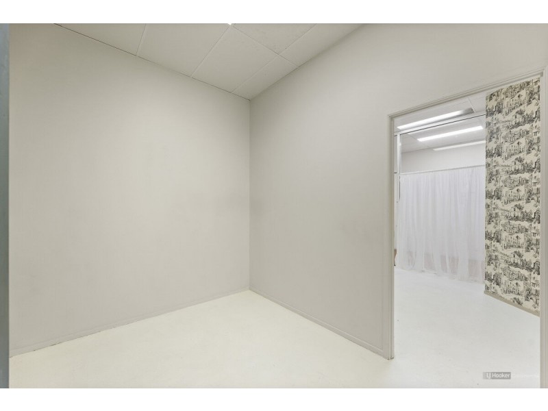 Shop 4/456 Ruthven Street, Toowoomba City QLD 4350