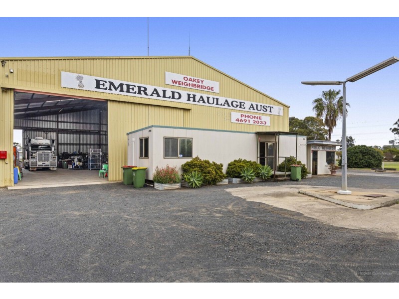 39-51 Queen Street, Oakey QLD 4401