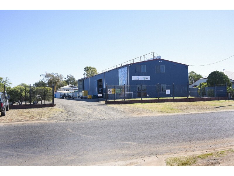 71 Feather Street, Roma QLD 4455