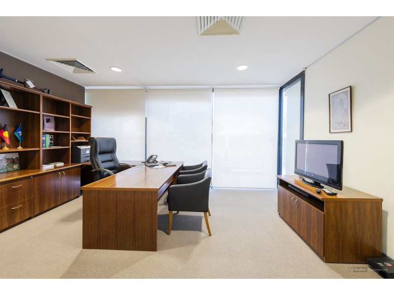63 Arthur Street, Roma QLD 4455