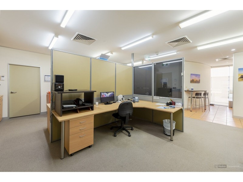 63 Arthur Street, Roma QLD 4455