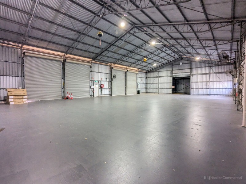 318-320 Anzac Avenue, Harristown QLD 4350