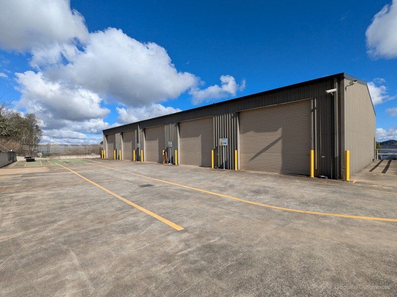 318-320 Anzac Avenue, Harristown QLD 4350