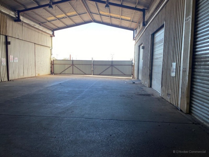 429 South Street, Harristown QLD 4350