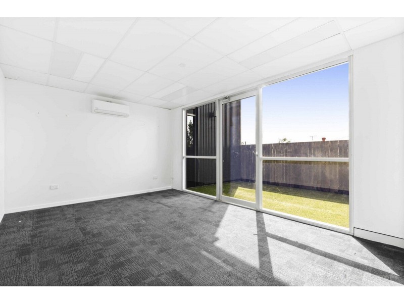 Tenancy 5&6/661 Ruthven Street, South Toowoomba QLD 4350