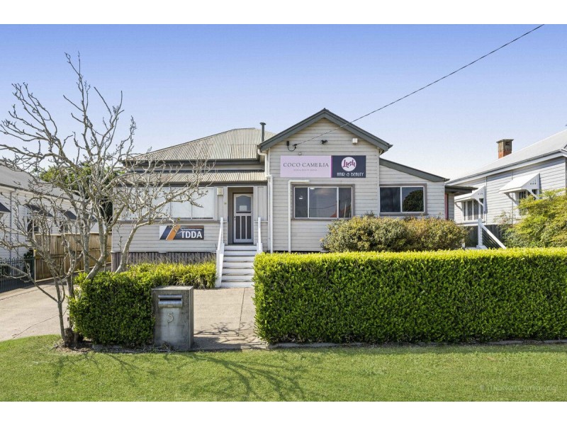 5 Thomas Street, Toowoomba City QLD 4350