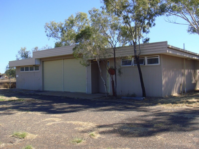 42 Tiffin Street, Roma QLD 4455